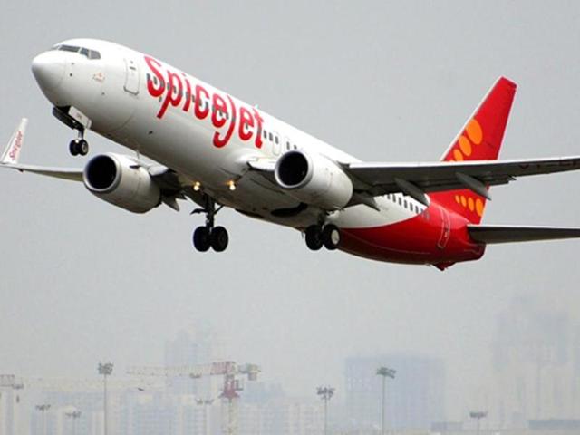 SpiceJet is taking measures to cut costs and expand its network.(AFP)