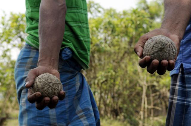 The bomb-makers said the most daring of them come from the bordering district of Murshidabad in West Bengal. (Ashok Nath Dey/HT Photo) The bomb-makers said the most daring of them come from the bordering district of Murshidabad in West Bengal. (Ashok Nath Dey/HT Photo)