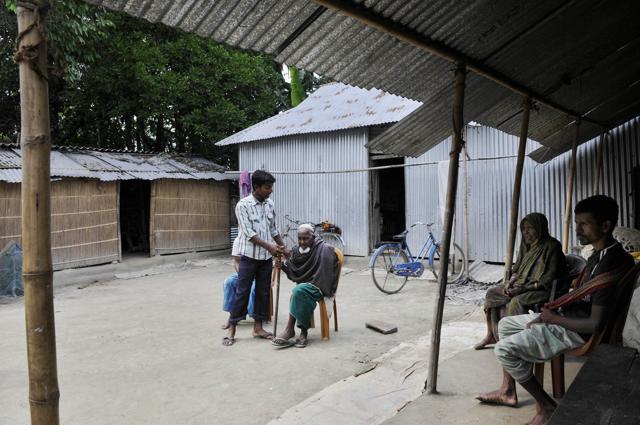 On Thursday 9,776 residents of erstwhile enclaves voted for the first time in Cooch Behar. (Ashok Nath Dey/HT Photo) On Thursday 9,776 residents of erstwhile enclaves voted for the first time in Cooch Behar. (Ashok Nath Dey/HT Photo)