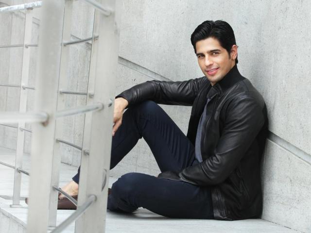 Actor Sidharth Malhotra says that he wants to focus only on his films right now. Actor Sidharth Malhotra says that he wants to focus only on his films right now.
