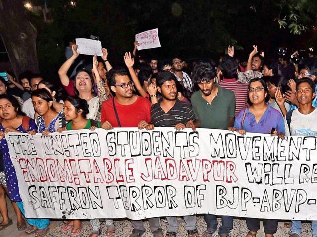 Students of Jadavpur University take part in a rally to protest against ABVP activists, in Kolkata.(PTI Photo)