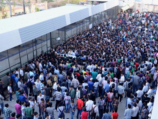 Students preparing for medical entrance test at a coaching centre in Kota. HT photo