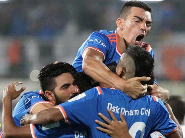Fans of such a team would feel done in should FC Goa start on -15 points. Ditto players and the coaching staff. And it would make FC Goa’s chance of qualifying for the semi-finals very, very difficult. (File Photo) Fans of such a team would feel done in should FC Goa start on -15 points. Ditto players and the coaching staff. And it would make FC Goa’s chance of qualifying for the semi-finals very, very difficult. (File Photo)
