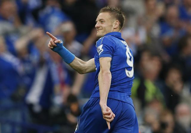 Jamie Vardy celebrates scoring the third goal for Leicester. (REUTERS) Jamie Vardy celebrates scoring the third goal for Leicester. (REUTERS)