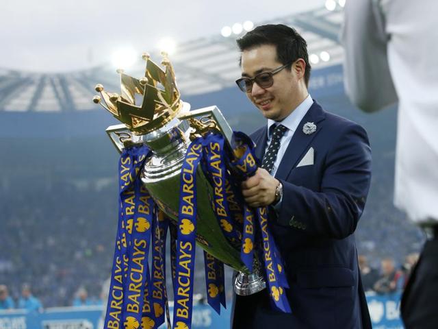 Leicester City vice-chairman Aiyawatt Srivaddhanaprabha with the trophy. (REUTERS) 