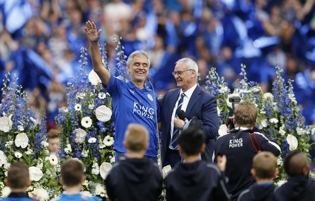Andrea Bocelli acknowledges the crowd after his performance. (REUTERS) Andrea Bocelli acknowledges the crowd after his performance. (REUTERS)