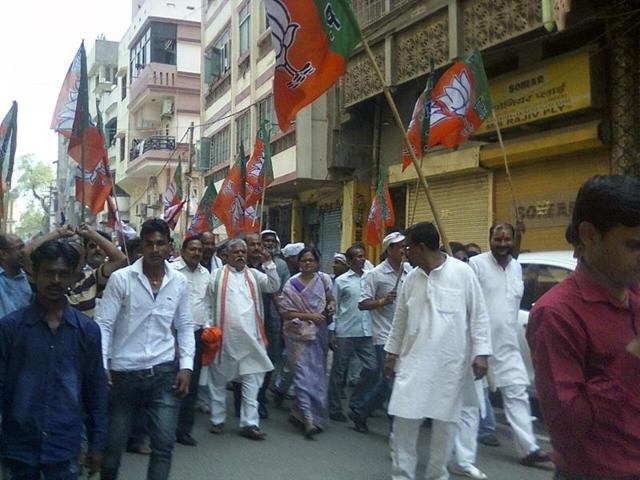 BJP workers protest against the state government in Gaya over the killing of Aditya Sachdeva, the teenaged son of a city businessman. (HT Photo) BJP workers protest against the state government in Gaya over the killing of Aditya Sachdeva, the teenaged son of a city businessman. (HT Photo)