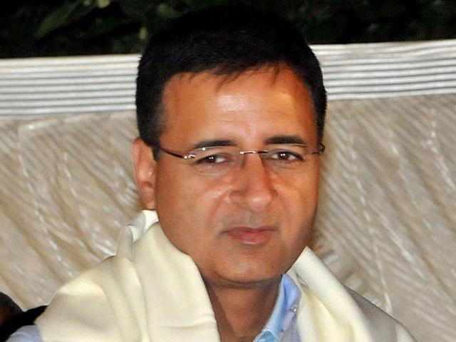 Congress‘ Randeep Singh Surjewala said the party is planning to move an appropriate motion in Parliament against Prime Minister Narendra Modi .(HT File Photo)