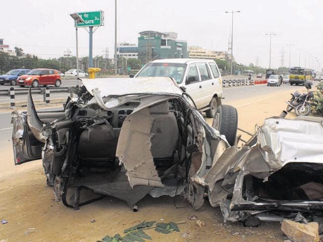 The number of accidents on the Delhi-Gurgaon Expressway has declined, but the figure still remains high with 628 accidents in 2015.(HT File Photo) The number of accidents on the Delhi-Gurgaon Expressway has declined, but the figure still remains high with 628 accidents in 2015.(HT File Photo)