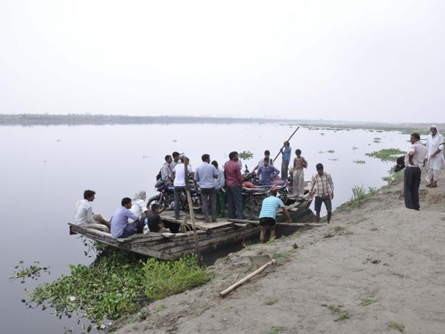 Eco parks, walkways and cycle tracks will also be developed to bring people closer to the river. (Subhash Sharma/Hindustan Times file) Eco parks, walkways and cycle tracks will also be developed to bring people closer to the river. (Subhash Sharma/Hindustan Times file)