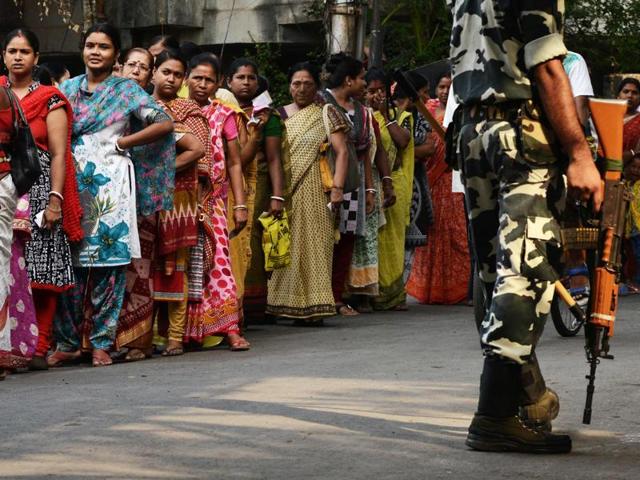 The paramilitary forces are now deployed to ensure free and fair elections, fight terrorists and Maoists, protect VIPs and assist civil administration in the event of a natural calamity.(AFP)