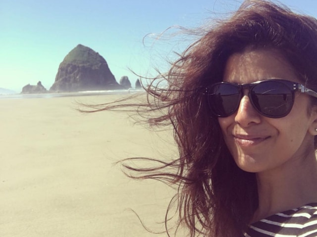 The actor divided her travel time between Oregon and California. 