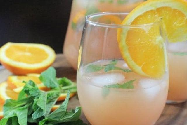 The combination of guava and coconut water is unique and tantalising. (Pinterest/HomeMadeZagat) The combination of guava and coconut water is unique and tantalising. (Pinterest/HomeMadeZagat)