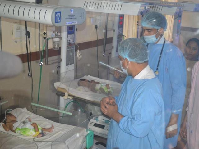 The newborn trafficking racket was busted on April 18 in Gwalior when crime branch sleuths raided Palash nursing home and found two newborns with no record of their birth. (HT file)