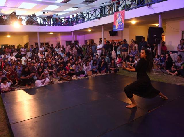 For art’s sake: Dancers fight prejudice, seek acceptance in Pakistan ...