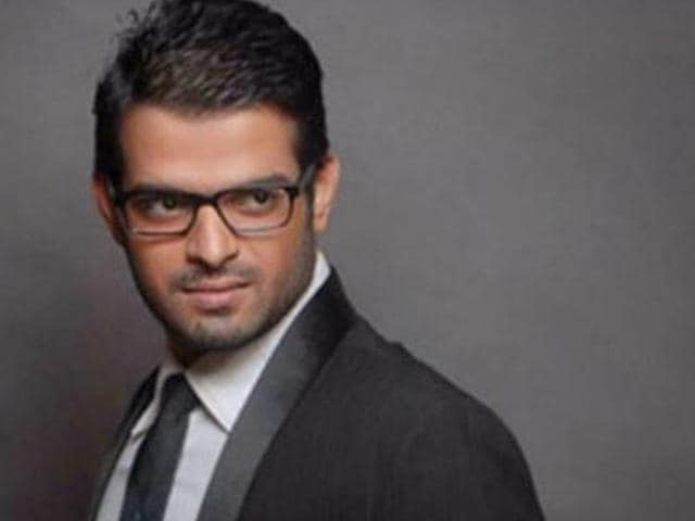 Worried that a lot of water would be wasted in a shooting sequence, Karan Patel refused to shoot until his concerns were met. (YouTube Grab)