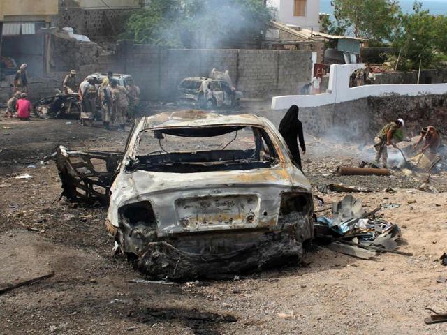 Yemen’s Islamic State affiliate claimed responsibility for a suicide car bombing that struck a navy base in the southern port city of Mukalla on Thursday morning, killing at least six troops in a rare IS attack in a city once occupied by its rival militant al-Qaida branch. (AFP Photo) Yemen’s Islamic State affiliate claimed responsibility for a suicide car bombing that struck a navy base in the southern port city of Mukalla on Thursday morning, killing at least six troops in a rare IS attack in a city once occupied by its rival militant al-Qaida branch. (AFP Photo)
