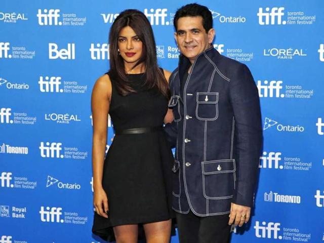 Priyanka Chopra and Omung Kumar promoting Mary Kom in Mumbai. (HT Photo) Priyanka Chopra and Omung Kumar promoting Mary Kom in Mumbai. (HT Photo)