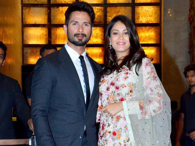 Shahid Kapoor and wife Mira at the wedding reception.  (Yogen Shah/HT PHOTO) 