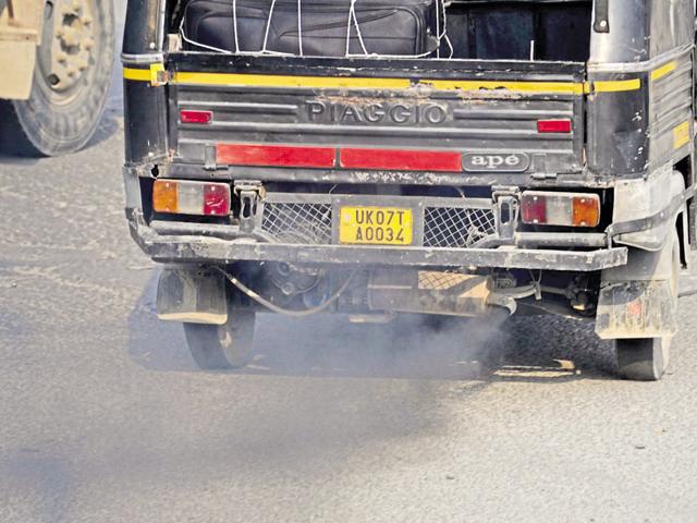 Once considered a green city, Doon’s inclusion in the list of the most polluted cities in the world. (Vinay Santosh Kumar/HT Photo) Once considered a green city, Doon’s inclusion in the list of the most polluted cities in the world. (Vinay Santosh Kumar/HT Photo)