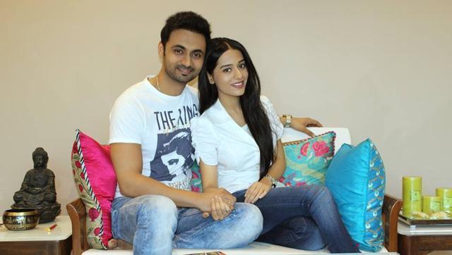 Delhi boy Anmol Sood, popularly known as RJ Anmol, and his newlywed wife, Amrita Rao, sure managed to keep their relationship a secret for seven years. (Facebook) Delhi boy Anmol Sood, popularly known as RJ Anmol, and his newlywed wife, Amrita Rao, sure managed to keep their relationship a secret for seven years. (Facebook)