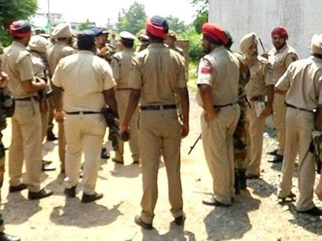 Around 10.15pm on Saturday, three men took away a Swift D’Zire taxi at gunpoint close to Aujala village on the Babri bypass near Gurdaspur. (Representative image) Around 10.15pm on Saturday, three men took away a Swift D’Zire taxi at gunpoint close to Aujala village on the Babri bypass near Gurdaspur. (Representative image)