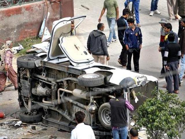 The panel constituted by the Haryana government to probe acts of omission and commission on part of police and civil administration officials during the February Jat quota violence has indicted 90 officials. (HT Photo) The panel constituted by the Haryana government to probe acts of omission and commission on part of police and civil administration officials during the February Jat quota violence has indicted 90 officials. (HT Photo)