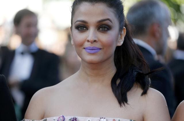 Actress Aishwarya Rai Bachchan poses on the red carpet as she arrives for the screening of the film Mal de pierres (From the Land of the Moon) in competition at the 69th Cannes Film Festival in Cannes, France. (REUTERS)