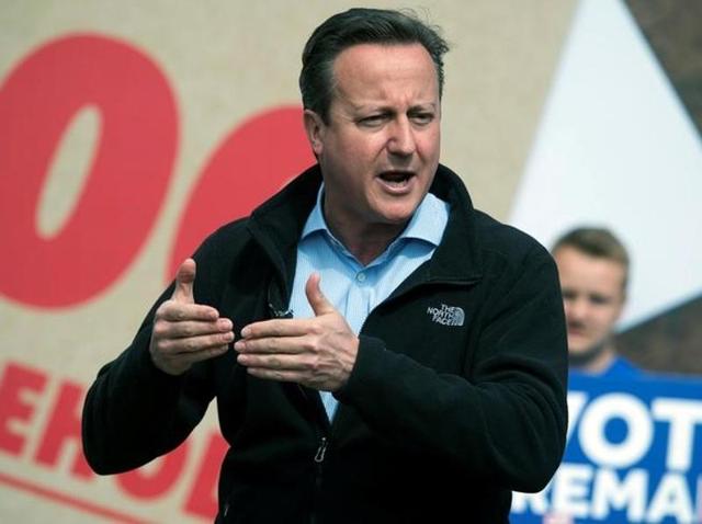 British Prime Minister David Cameron delivers a speech to supporters of the “Stronger In” campaign event in Witney, on May 14. (Reuters) British Prime Minister David Cameron delivers a speech to supporters of the “Stronger In” campaign event in Witney, on May 14. (Reuters)