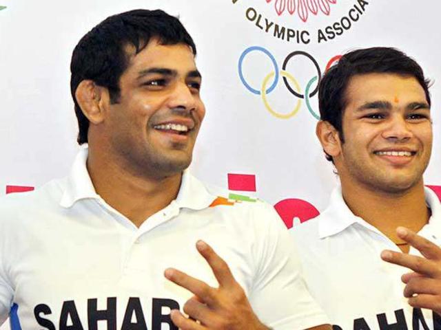 Sushil Kumar wants trials to decide who will represent India in the 74kg category at Rio, while Narsingh Yadav has alleged the berth is rightfully his as he won the quota berth.(HT file photo/Sunil Saxena)