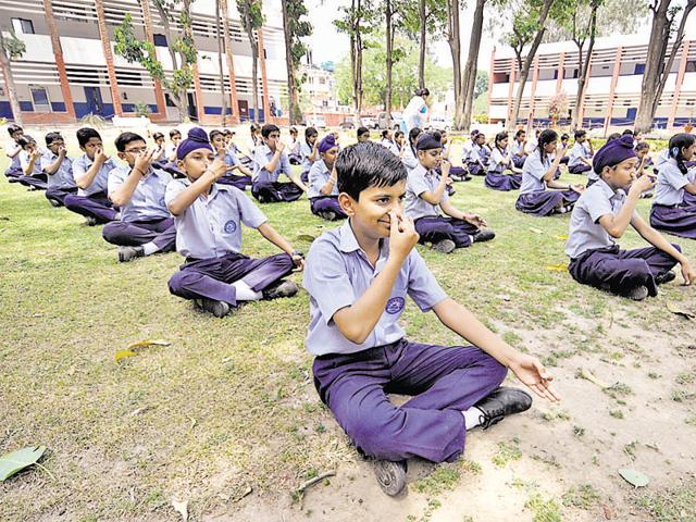 Students at a school in Chandigarh during a Yoga camp.(HT Photo) Students at a school in Chandigarh during a Yoga camp.(HT Photo)
