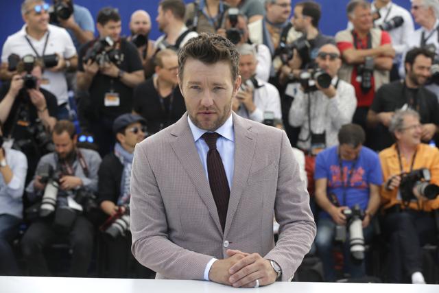 Actor Joel Edgerton looks suave in a salmon-pink suit. (AP)