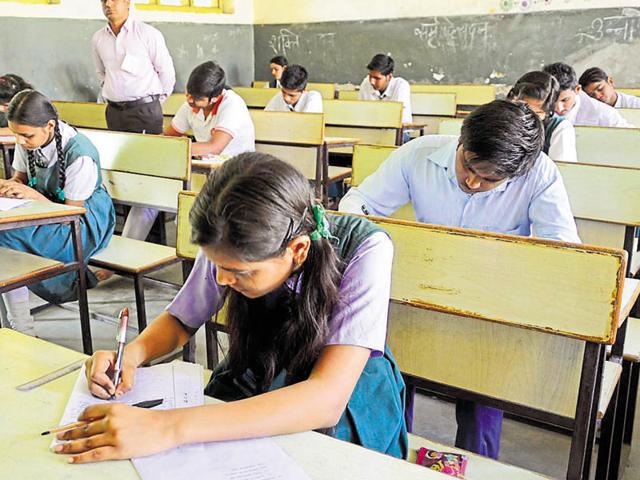 Parents, students and NGOs filed 543 cases between April 2014 and March 2015. Of these, 241 cases relate to admission in government schools, aided schools as well as also admission under the Economically Weaker Section category in private schools. (Representative photo/Hindustan Times) Parents, students and NGOs filed 543 cases between April 2014 and March 2015. Of these, 241 cases relate to admission in government schools, aided schools as well as also admission under the Economically Weaker Section category in private schools. (Representative photo/Hindustan Times)