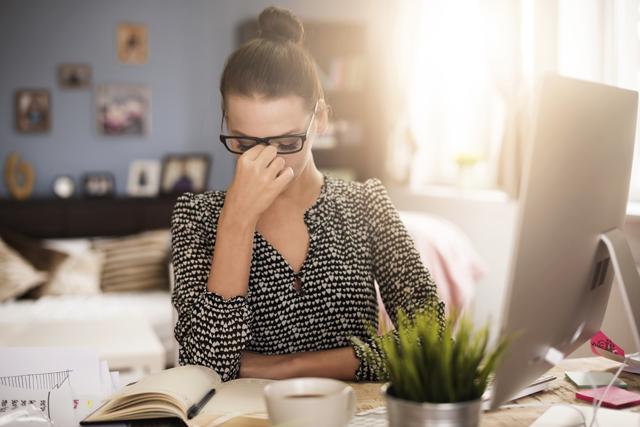 Headaches can indicate hypertension. (Shutterstock) Headaches can indicate hypertension. (Shutterstock)