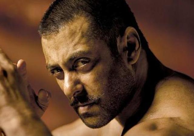 Salman Khan in the first look picture of Sultan (Twitter)