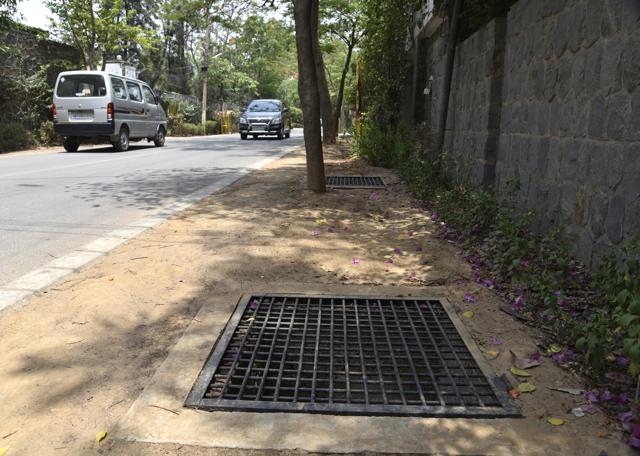 Rain water harvesting pit in Vasant Kunj. (S Burmaula/ HT Photos) Rain water harvesting pit in Vasant Kunj. (S Burmaula/ HT Photos)