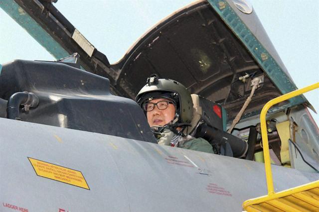 Kiren Rijiju on board Sukhoi 30-MKI. (PTI) Kiren Rijiju on board Sukhoi 30-MKI. (PTI)