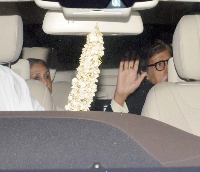 Amitabh Bachchan, his wife Jaya; son Abhishek and daughter-in-law Aishwarya, too were in attendance. (Yogen Shah/HT) 