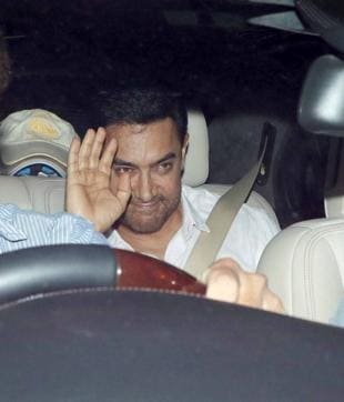 Aamir Khan, along with his wife Kiran, attended the bash. (Yogen Shah/HT) 