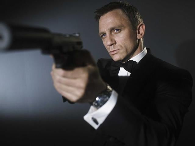 Daniel Craig has reportedly turned down a ?68 million (app Rs 667 crore) offer from MGM studio to return as Bond for two more films.