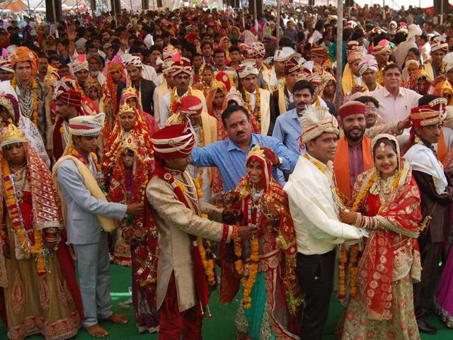 The Scheduled castes welfare department launched inter-caste marriage promotion scheme to eliminate untouchability. (HT file photo) The Scheduled castes welfare department launched inter-caste marriage promotion scheme to eliminate untouchability. (HT file photo)