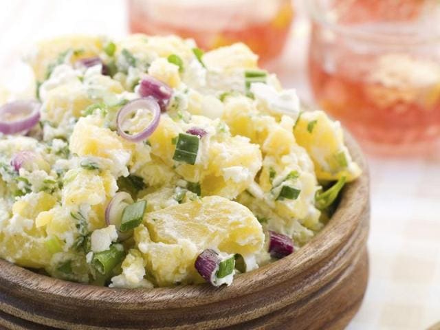 Russian salad with boiled eggs (Photo: Istock) Russian salad with boiled eggs (Photo: Istock)