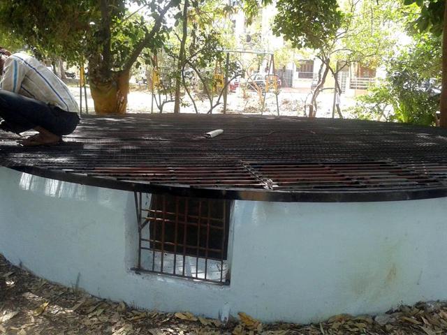 A well at Vishal Nagar locality in Indore. (HT photo) A well at Vishal Nagar locality in Indore. (HT photo)