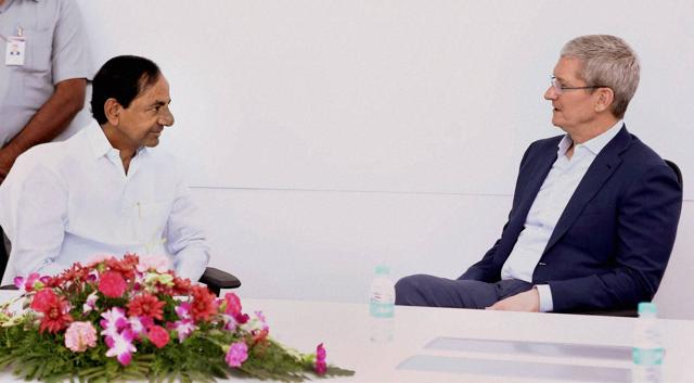 Apple’s CEO Tim Cook (R) in a meeting with Telangana CM K Chandra Sekhar Rao in Hyderabad o (PTI) Apple’s CEO Tim Cook (R) in a meeting with Telangana CM K Chandra Sekhar Rao in Hyderabad o (PTI)