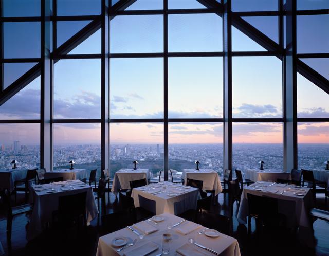 The New York Grill at the Park Hyatt has been a Tokyo landmark, for its food as well as the view The New York Grill at the Park Hyatt has been a Tokyo landmark, for its food as well as the view