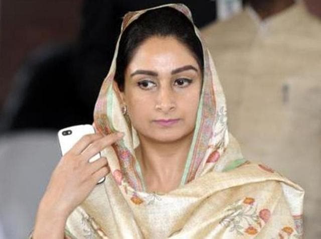 On the sidelines of her Sangat darshan programme, here on Friday, Harsimrat said if Canadian prime could apologise to Sikh community, why Congress could not do the same for hurting religious sentiments of Sikhs in the past. (HT File Photo) On the sidelines of her Sangat darshan programme, here on Friday, Harsimrat said if Canadian prime could apologise to Sikh community, why Congress could not do the same for hurting religious sentiments of Sikhs in the past. (HT File Photo)