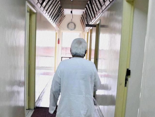 CPI(M) state headquarter wears a deserted look after the party's defeat in West Bengal assembly elections in Kolkata. (PTI Photo) CPI(M) state headquarter wears a deserted look after the party's defeat in West Bengal assembly elections in Kolkata. (PTI Photo)