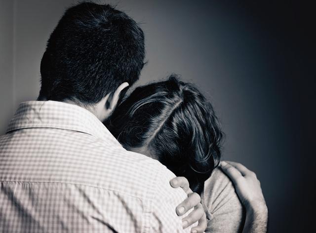 Hug the pain away: If you can’t think of anything appropriate to say, stay silent. It is for times like this that hugs were invented (Photo: iStock) Hug the pain away: If you can’t think of anything appropriate to say, stay silent. It is for times like this that hugs were invented (Photo: iStock)