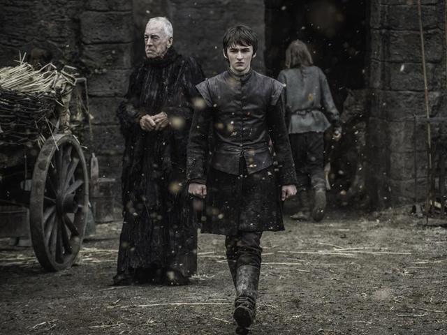 This place looks like Winterfell. What is going on? (HBO)