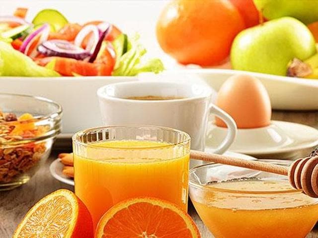 Dalton Wong, co-author of “The Feel Good Plan” and personal trainer to Jennifer Lawrence gives his top 10 tips for enjoying a nutritious and delicious breakfast. (Shutterstock) Dalton Wong, co-author of “The Feel Good Plan” and personal trainer to Jennifer Lawrence gives his top 10 tips for enjoying a nutritious and delicious breakfast. (Shutterstock)